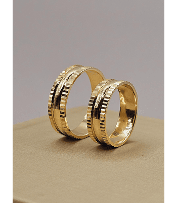 Argollas de matrimonio borde satín 6 mm 10 grs Oro 18k