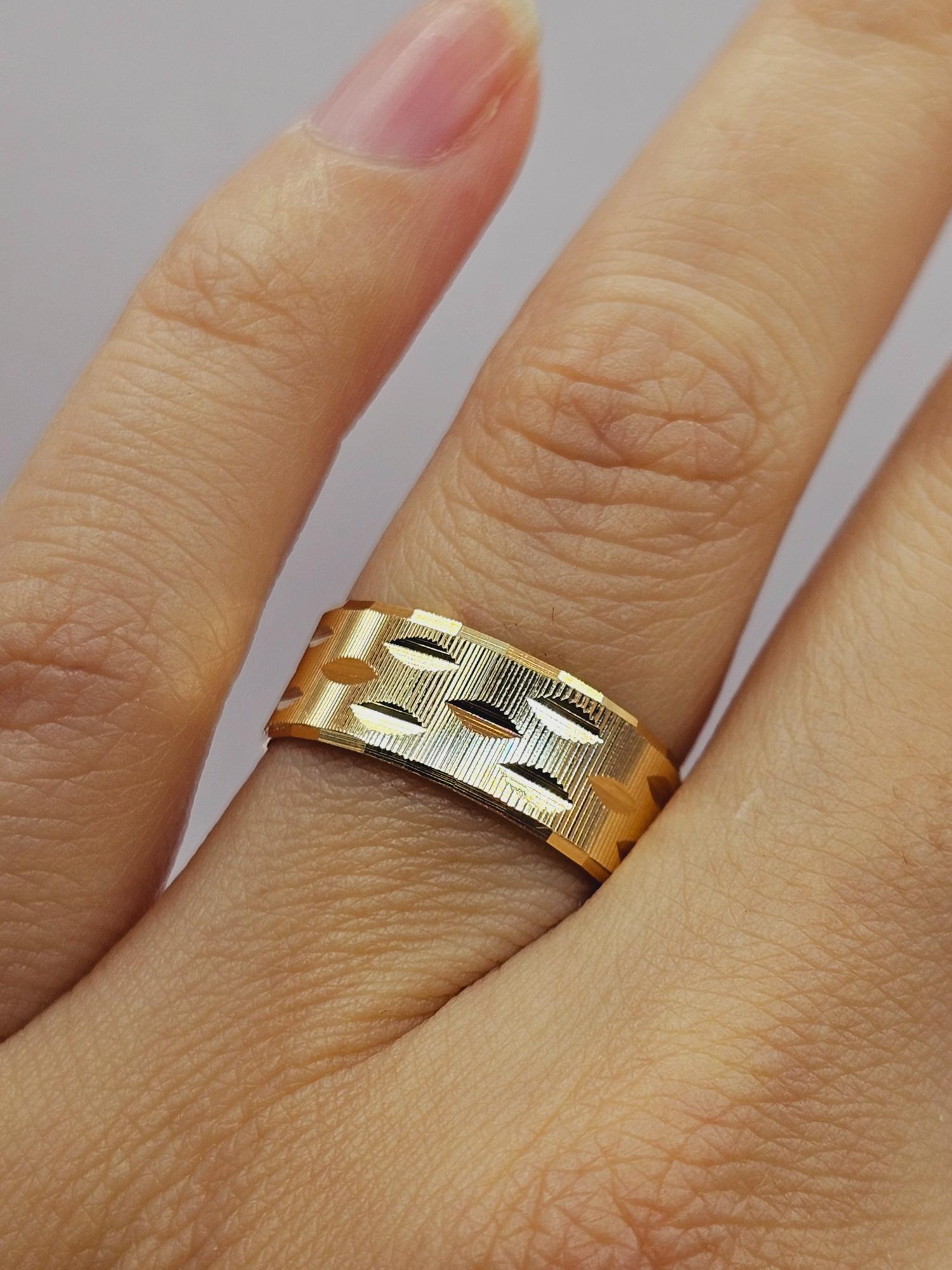 Argolla matrimonio satinada hojas olivo 7 mm 4 grs Oro 18k 1