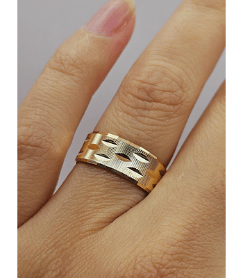 Argolla matrimonio satinada hojas olivo 7 mm 4 grs Oro 18k