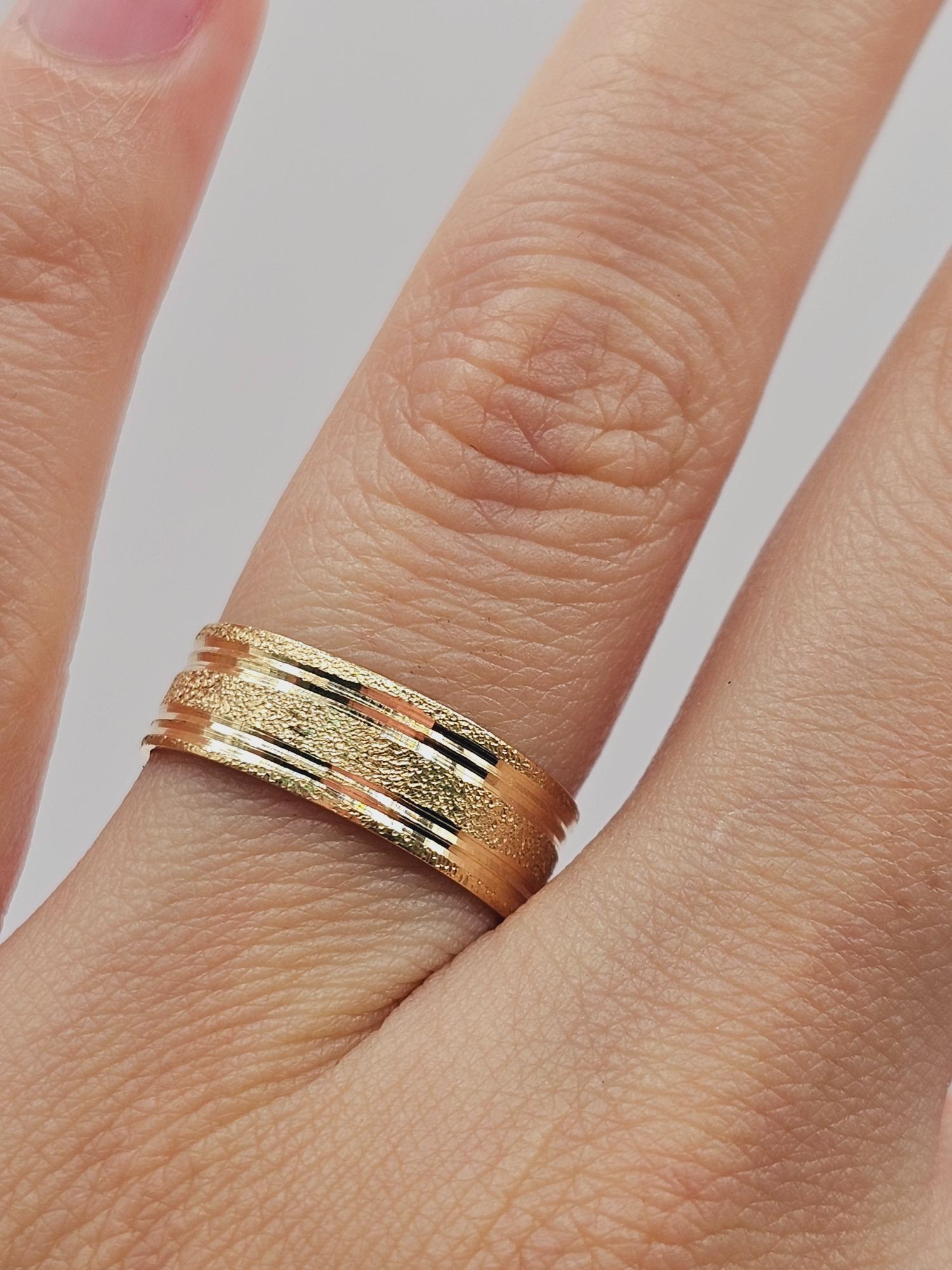 Argolla de matrimonio satinada brillo 6 mm 3 grs Oro 18k 1