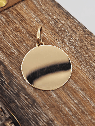 Colgante disco 21 mm 2 grs Oro 18k