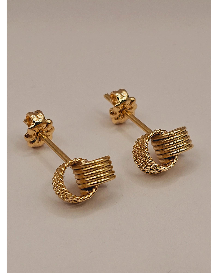 Aros nudo trenza 1 cm 2.3 grs Oro 18k