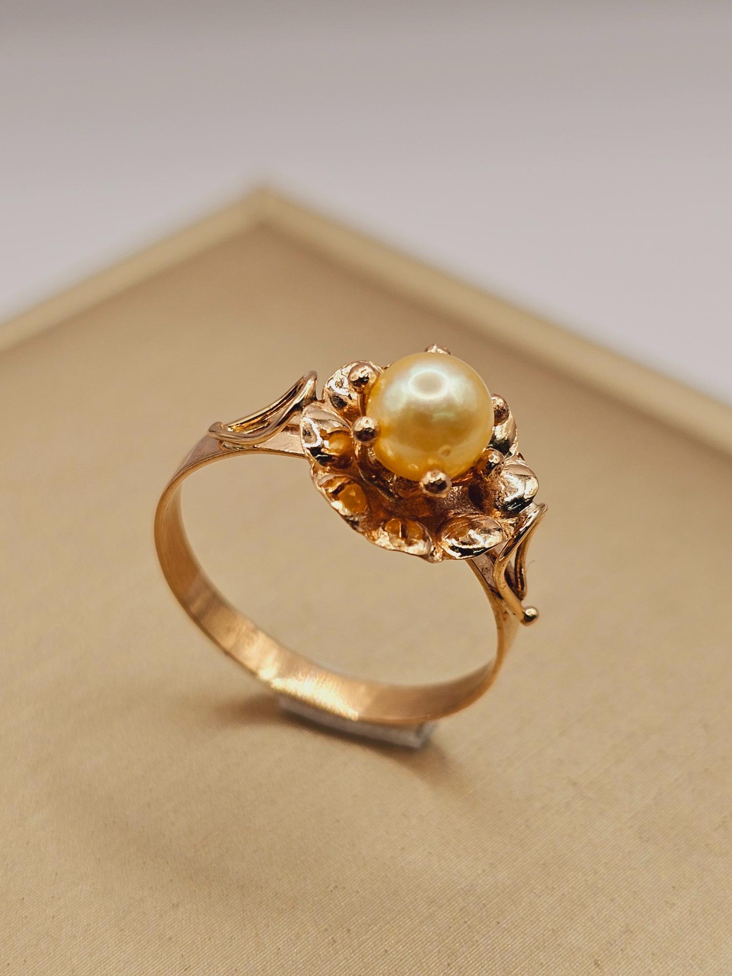 Anillo flor perla cultivada 2 grs Oro 18k 2