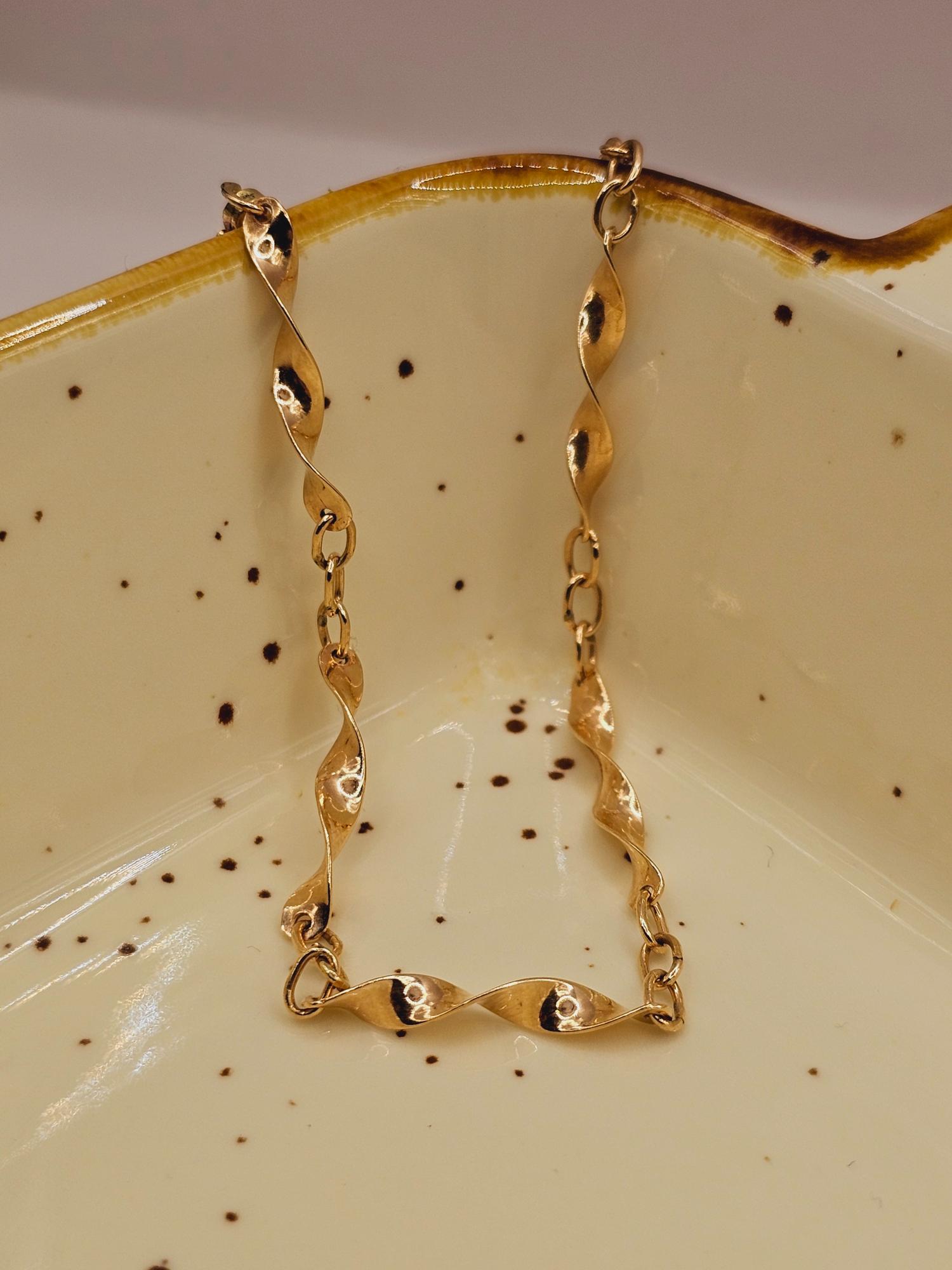 Pulsera espiral 19 cm 3 grs Oro 18k 5