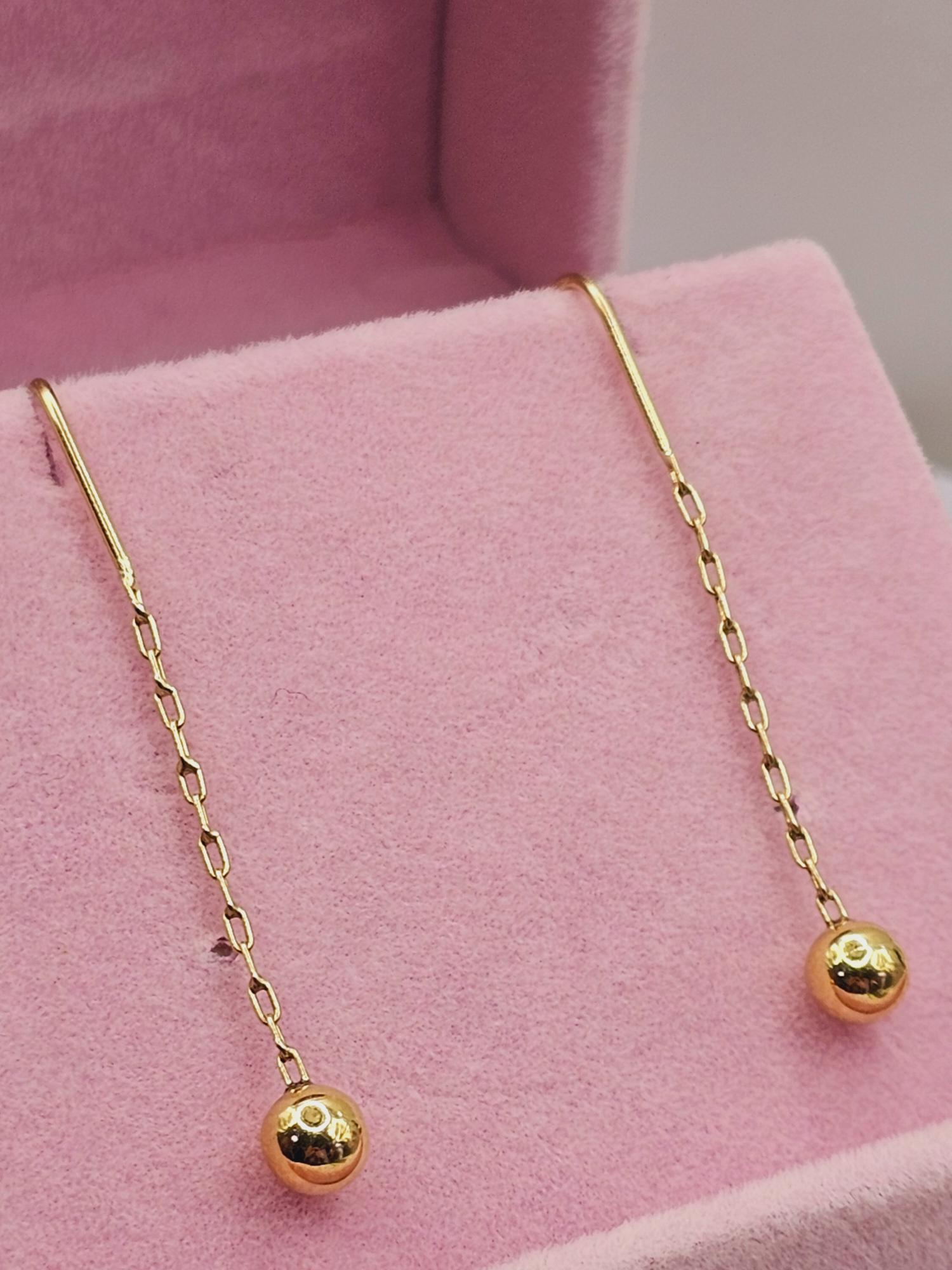 Aros cadena bolita 43 mm 1.4 grs Oro 18k 3