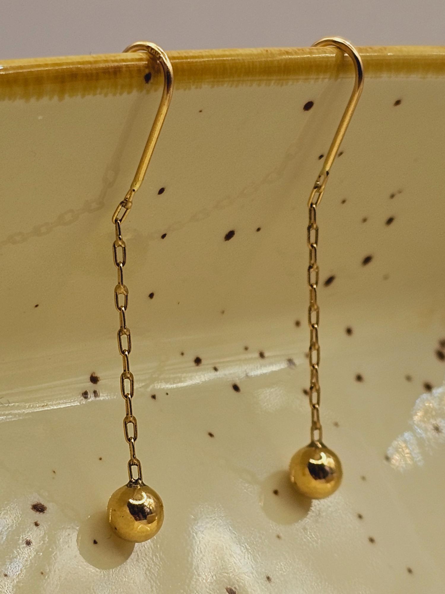 Aros cadena bolita 43 mm 1.4 grs Oro 18k 5