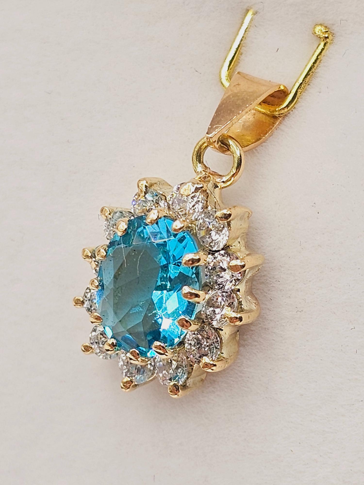 Colgante lady agua marina 2.2 cm 2.5 grs Oro 18k 1