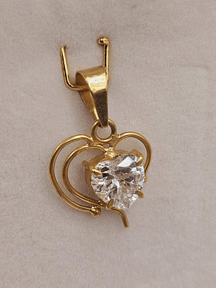 Colgante corazón circón 2.2 cm 1.5 grs Oro 18k