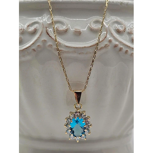 Cadena limada 50 cm y colgante lady agua marina 2.2 cm 4.3 grs Oro 18k 