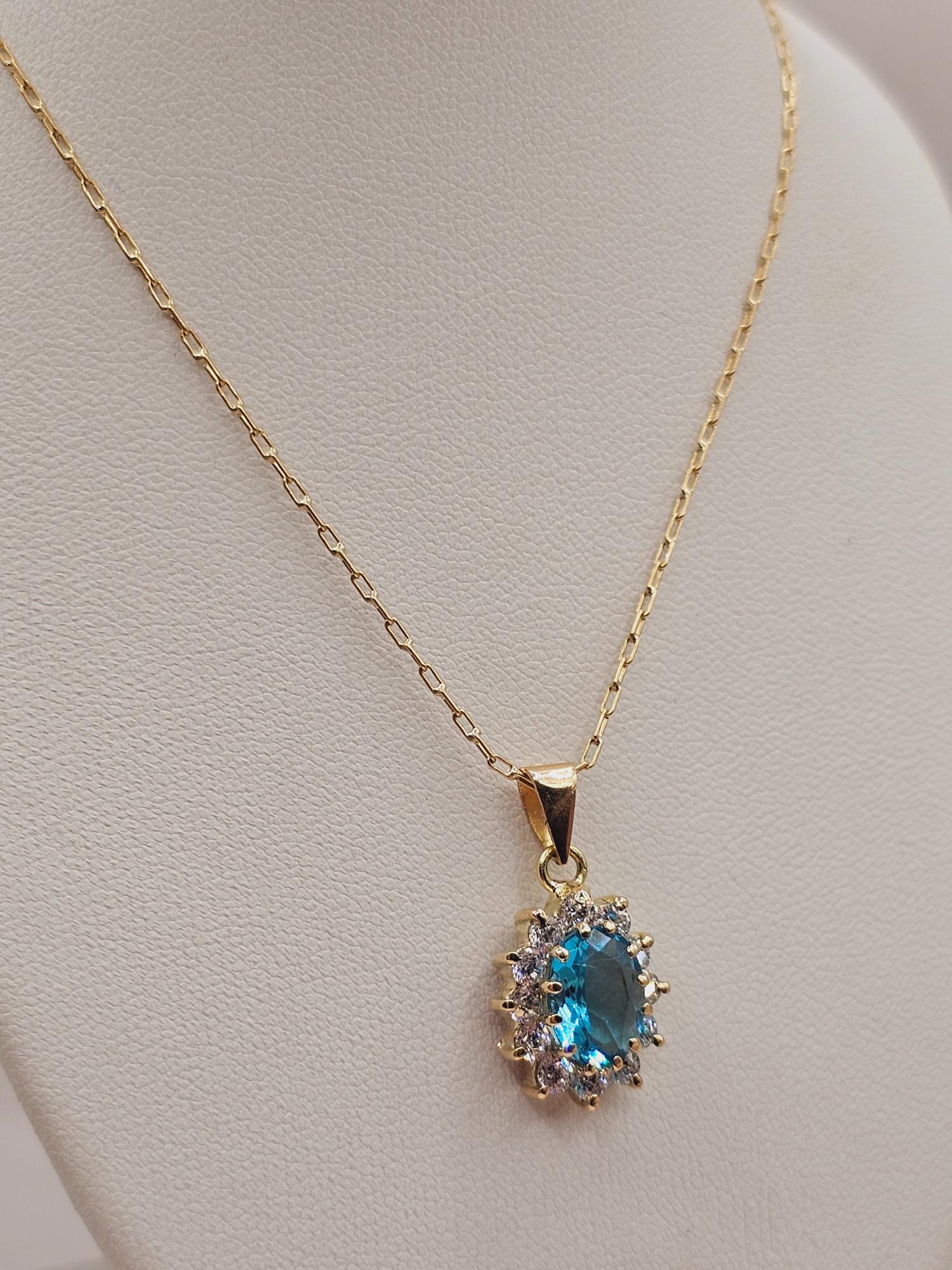 Cadena limada 50 cm y colgante lady agua marina 2.2 cm 4.3 grs Oro 18k  7