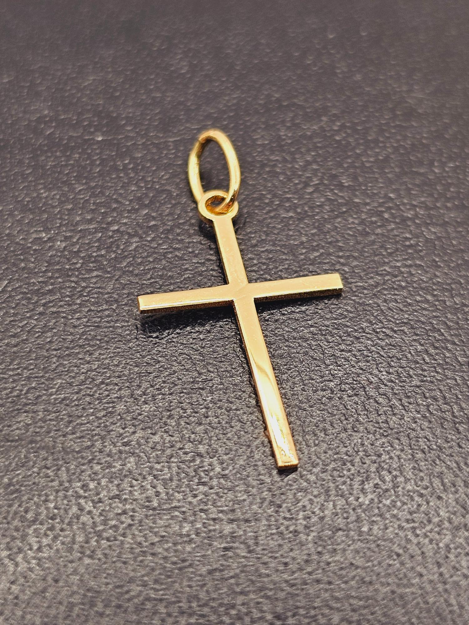 Colgante cruz palito 2.7 cm 0.8 grs Oro 18k 3