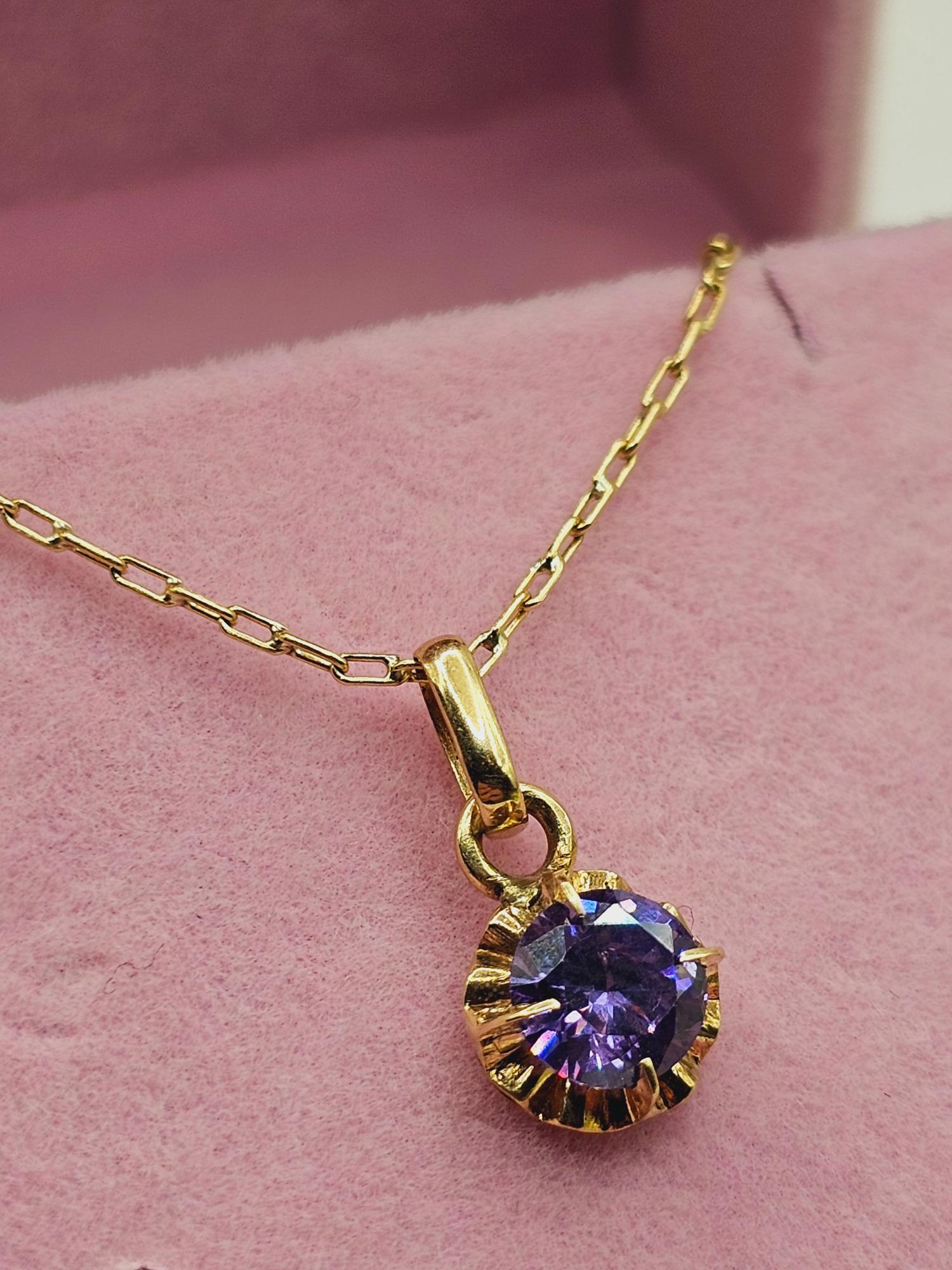 Cadena limada 50 cm y colgante chaton amatista 1.7 cm 3 grs Oro 18k 5