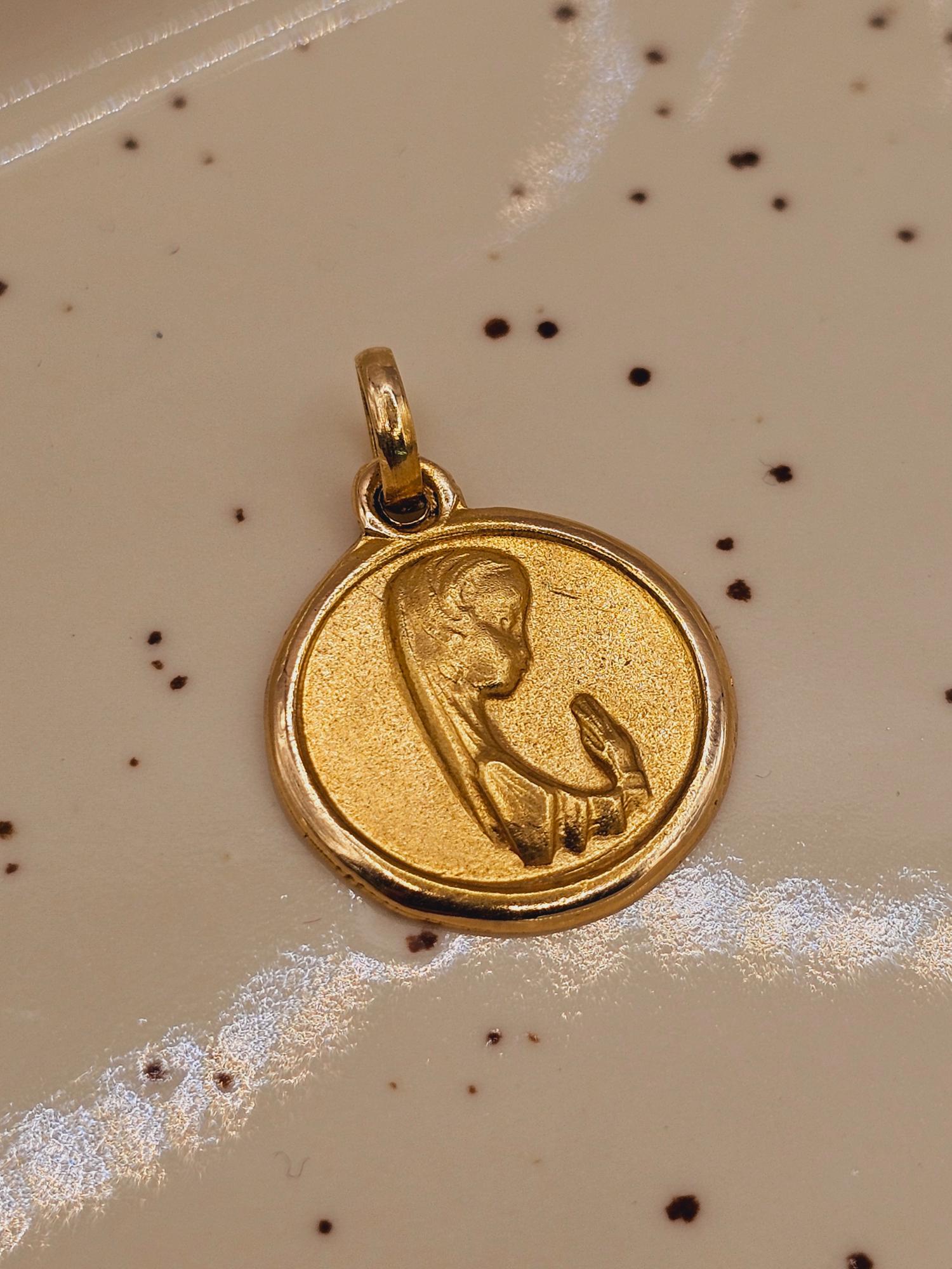 Colgante virgen niña 1.6 cm 2.2 grs Oro 18k 4