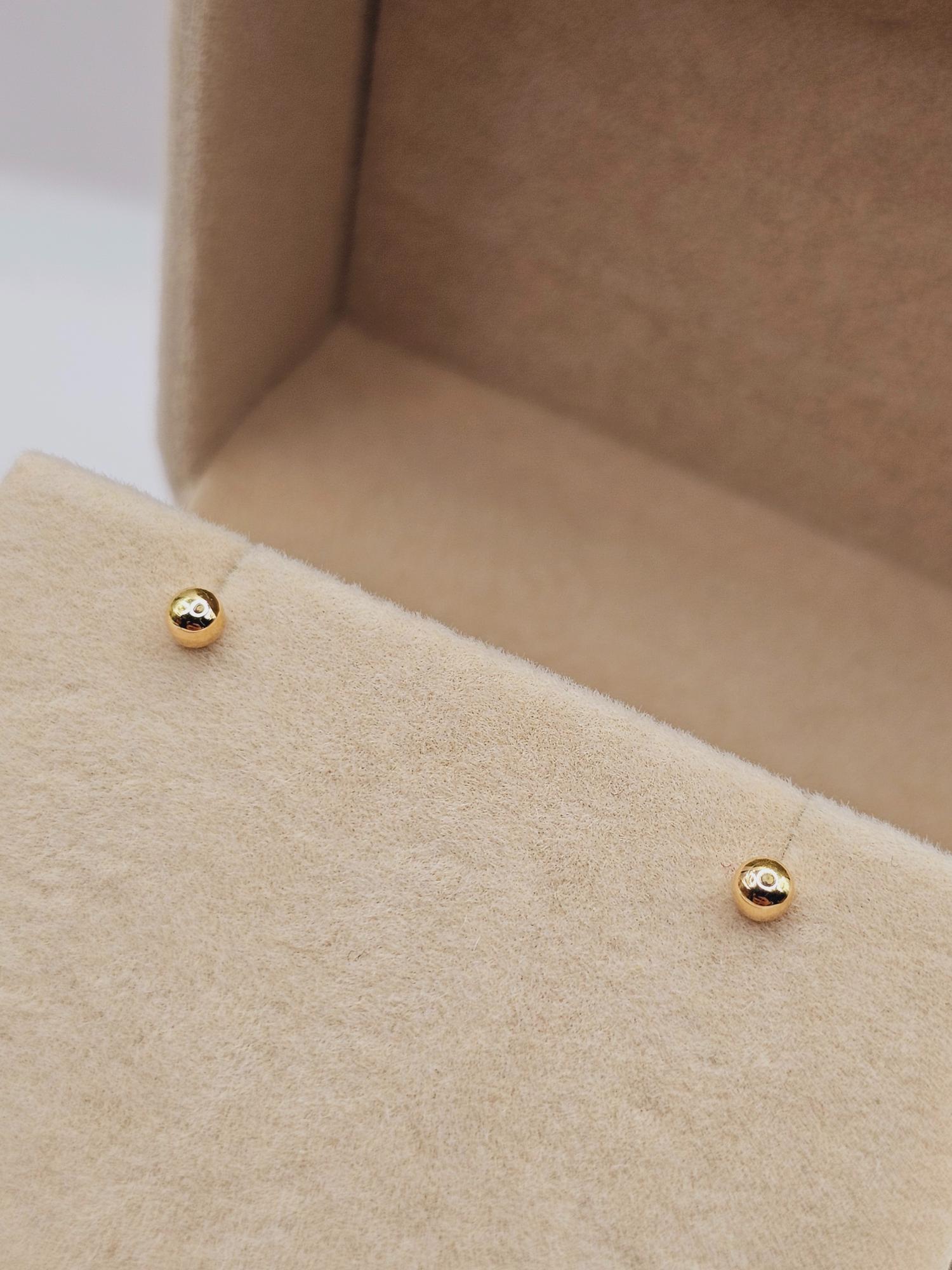 Aros bolita 3 mm Oro 18k 4