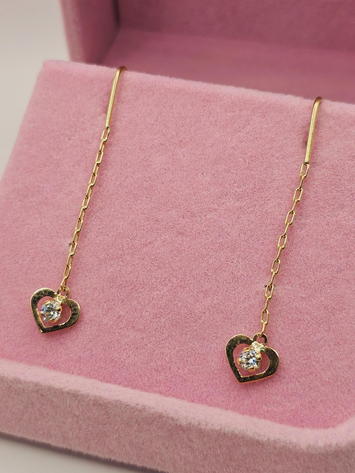 Aros cadena corazón circón 4.5 cm 1.4 grs Oro 18k 4