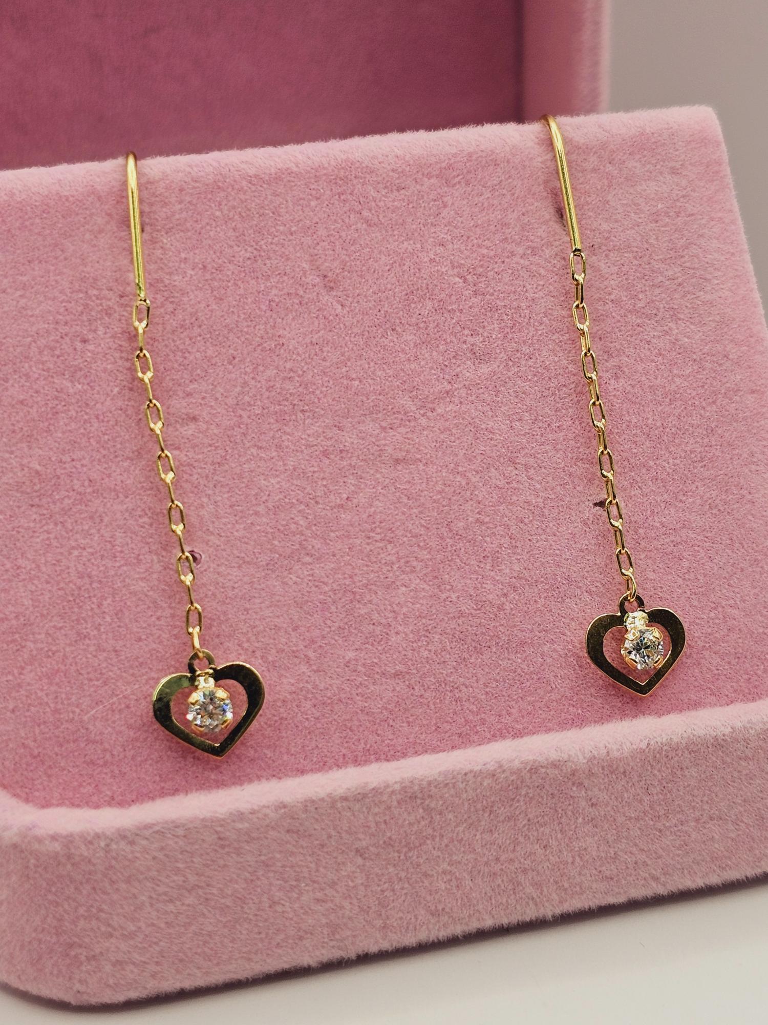 Aros cadena corazón circón 4.5 cm 1.4 grs Oro 18k 5