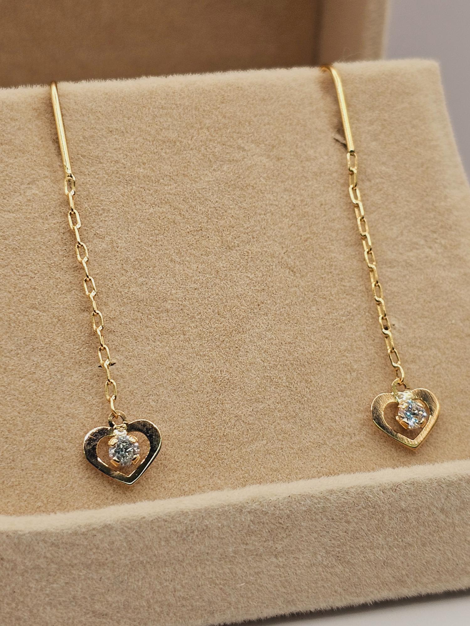 Aros cadena corazón circón 4.5 cm 1.4 grs Oro 18k 3