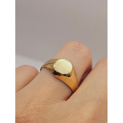 Anillo sello redondo 3 grs Oro 18k