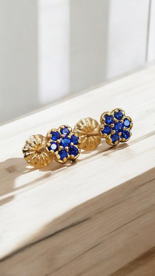 Aros roseta zafiro 6 mm 1.1 grs Oro 18k 3