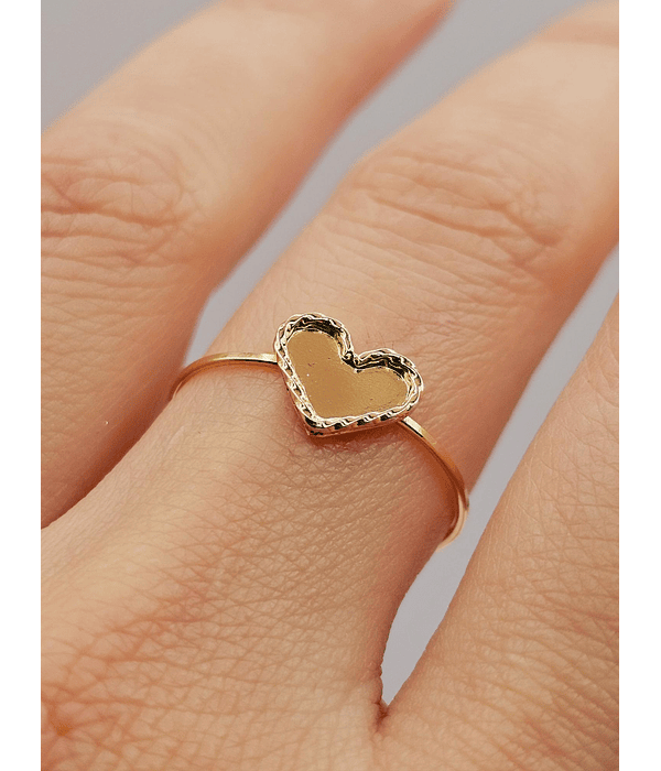 Anillo tazo corazón 1 gr Oro 18k