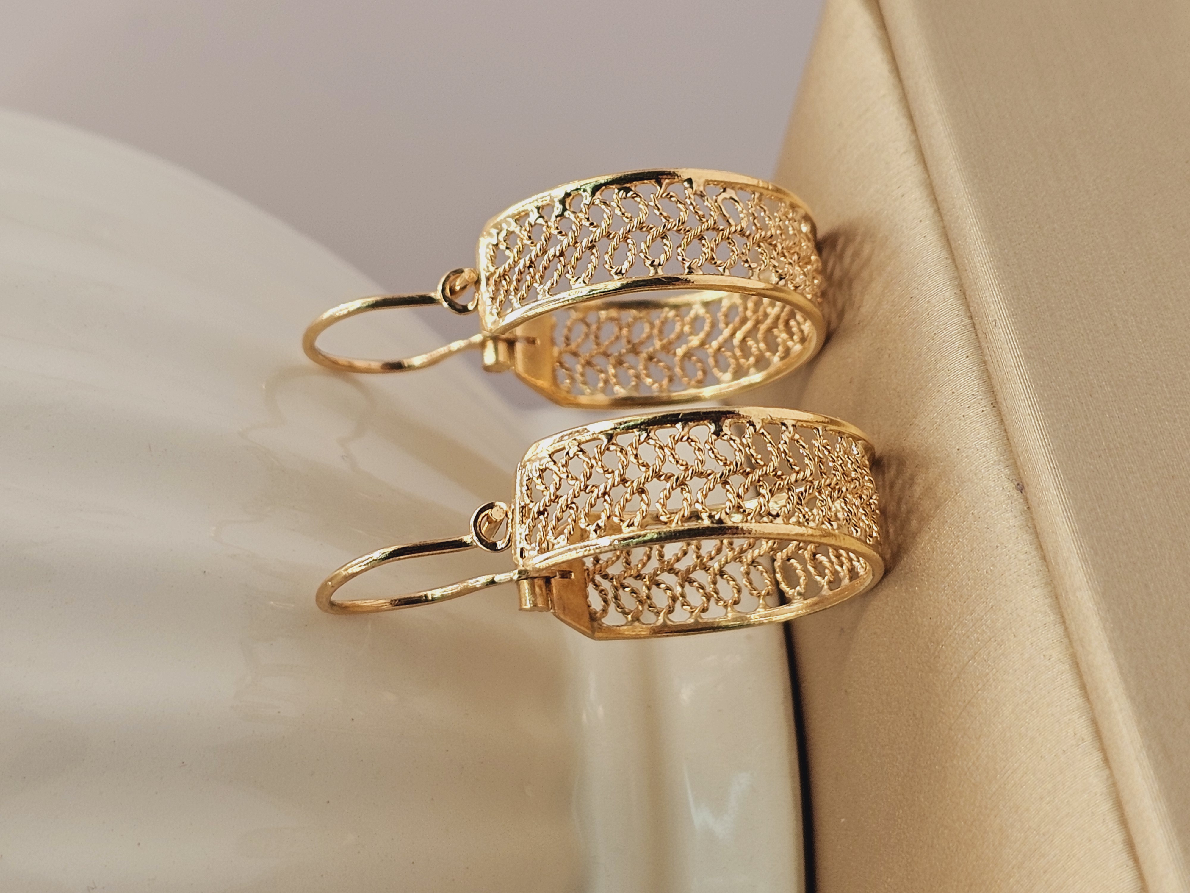 Aros filigrana 3.7 cm 5.2 grs Oro 18k 2