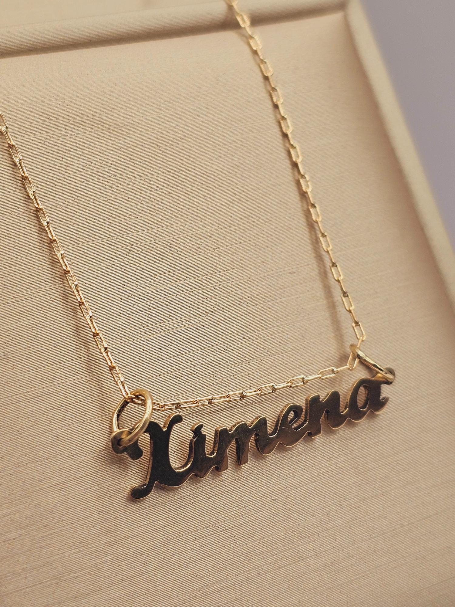 Cadena limada 50 cm y nombre 4 grs Oro 18k 1