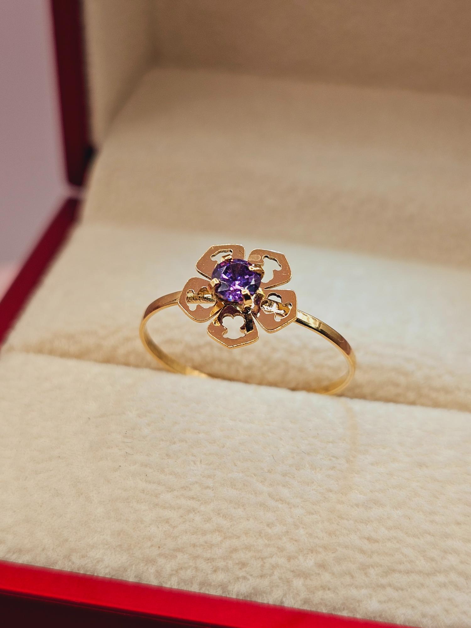 Anillo flor Amatista 1.2 grs Oro 18k 5