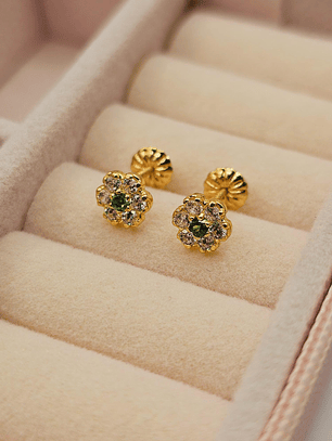 Aros roseta Esmeralda 6 mm 1.2 grs Oro 18k