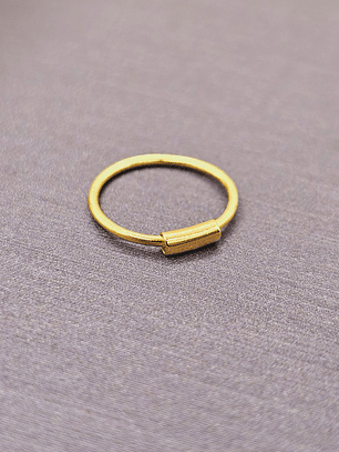 Piercing argollita 1 cm 0.4 grs Oro 18k