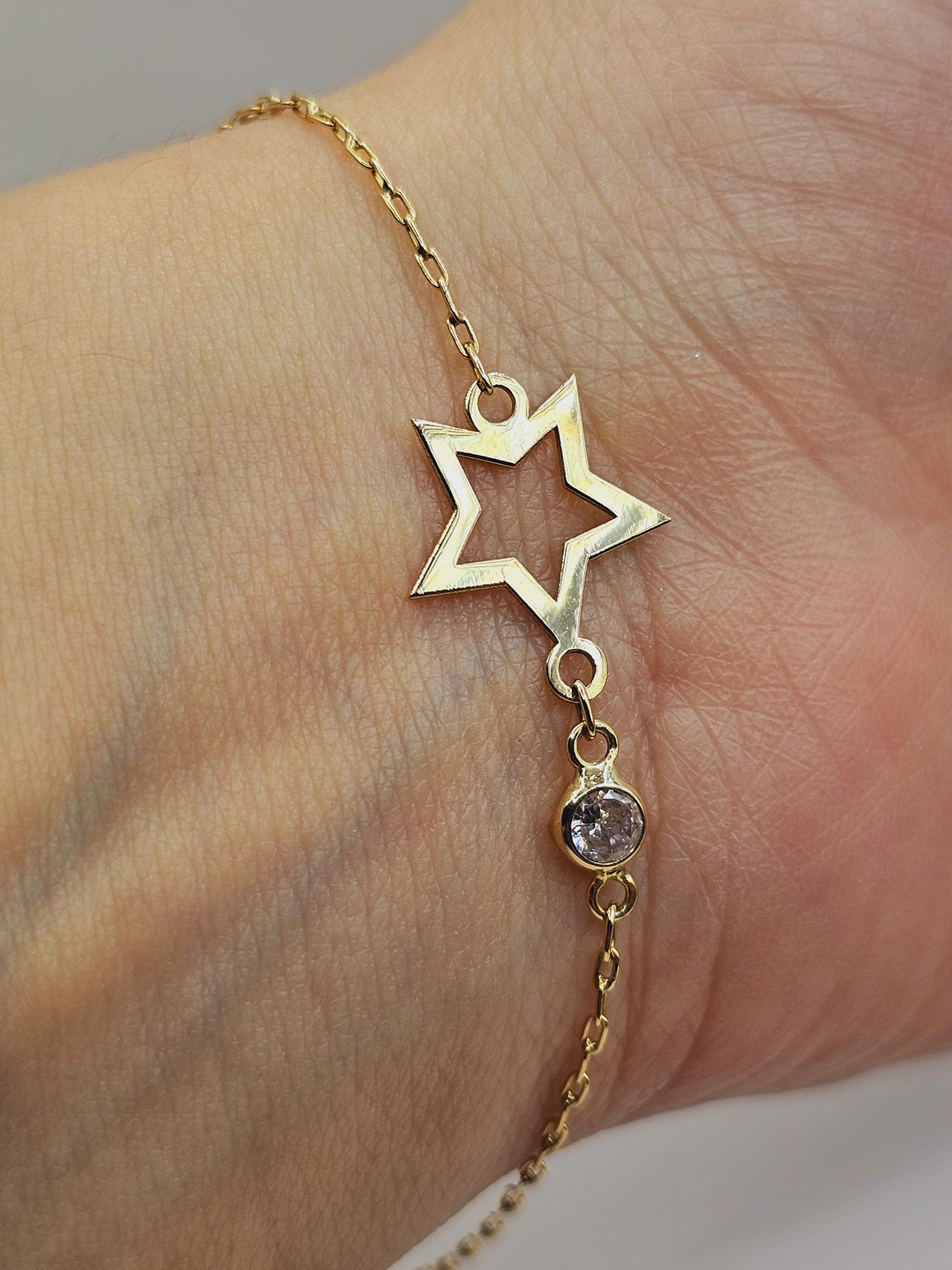 Pulsera estrella punto de luz 18 cm 1.6 grs Oro 18k 7