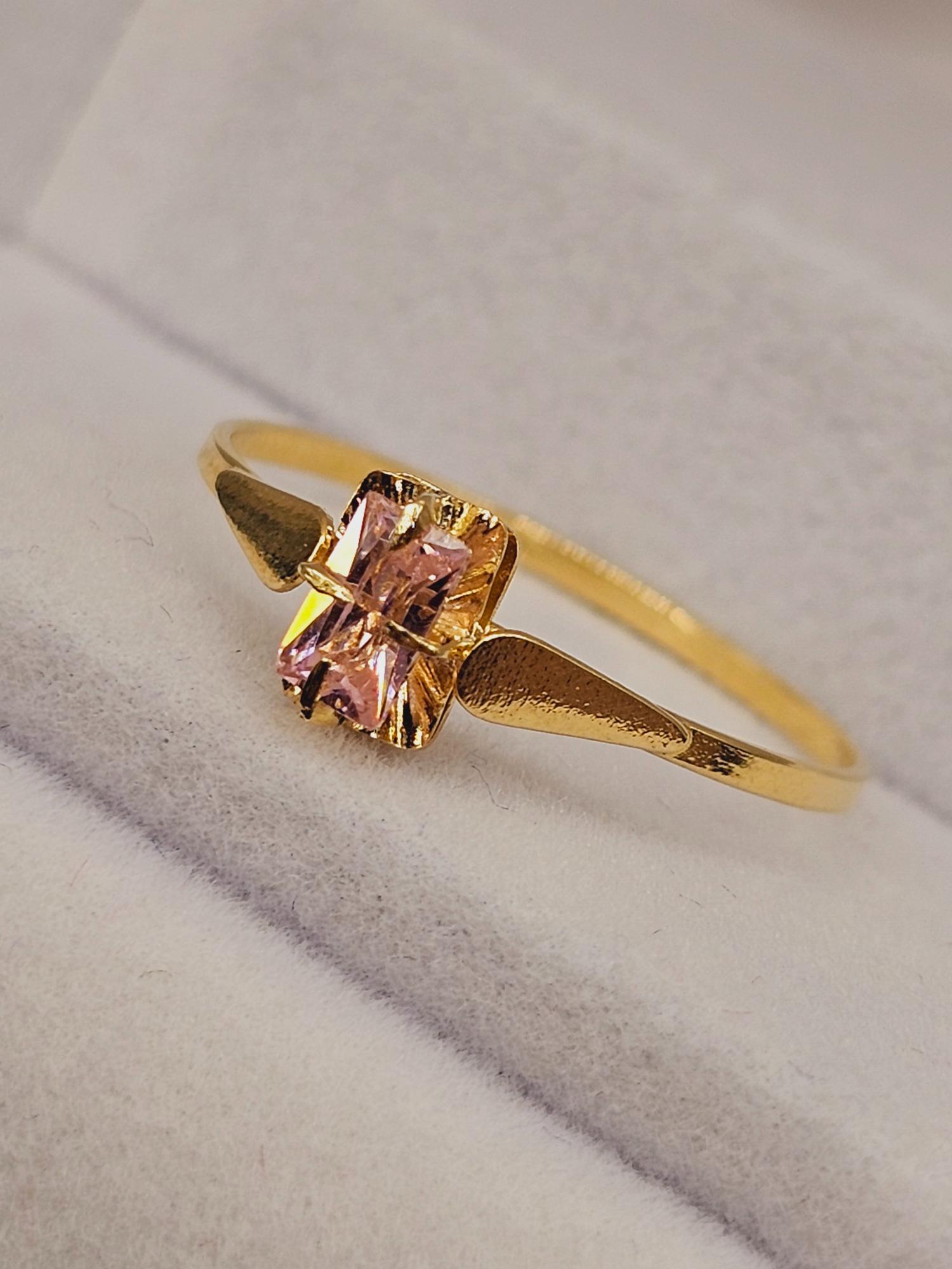 Anillo chatón rosa de Francia 1.5 grs Oro 18k 6