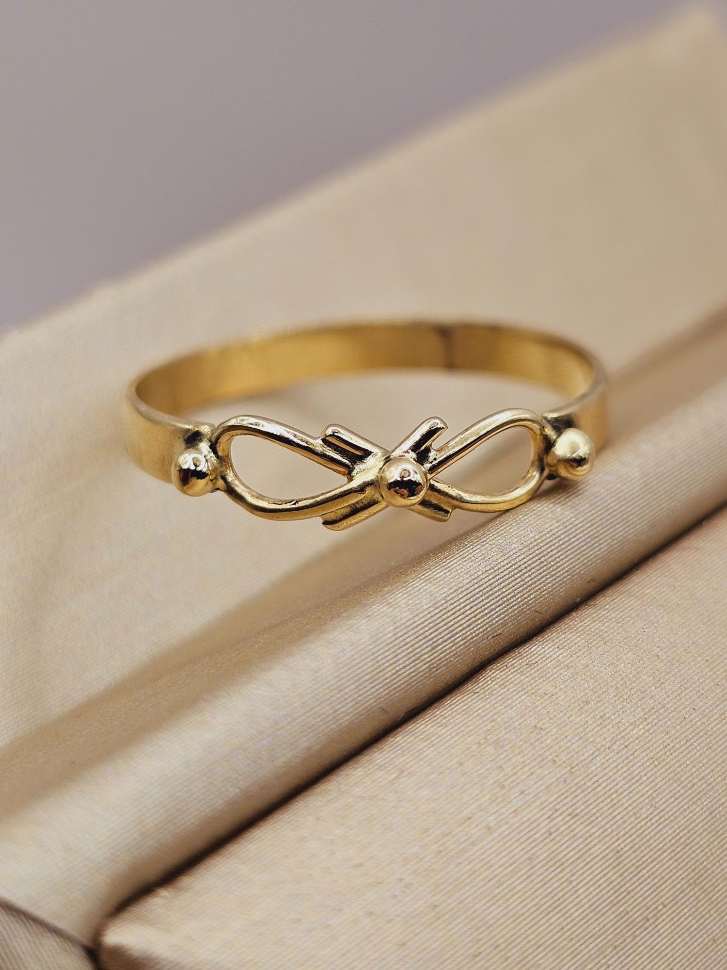 Anillo infinito liso 1.6 grs Oro 18k 6