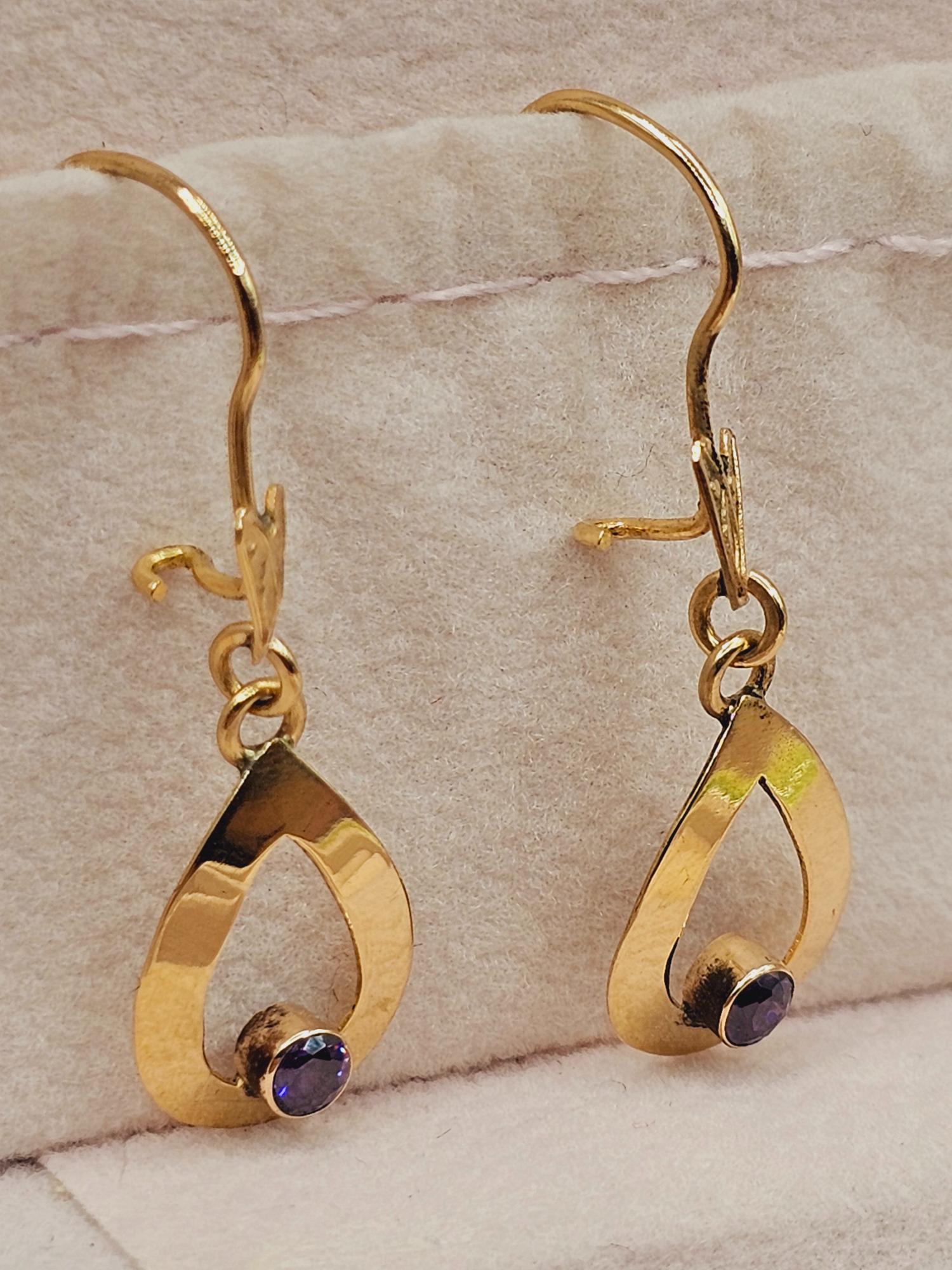 Aros gota colgante Amatista con gancho 3.3 cm 1.9 grs Oro 18k 4