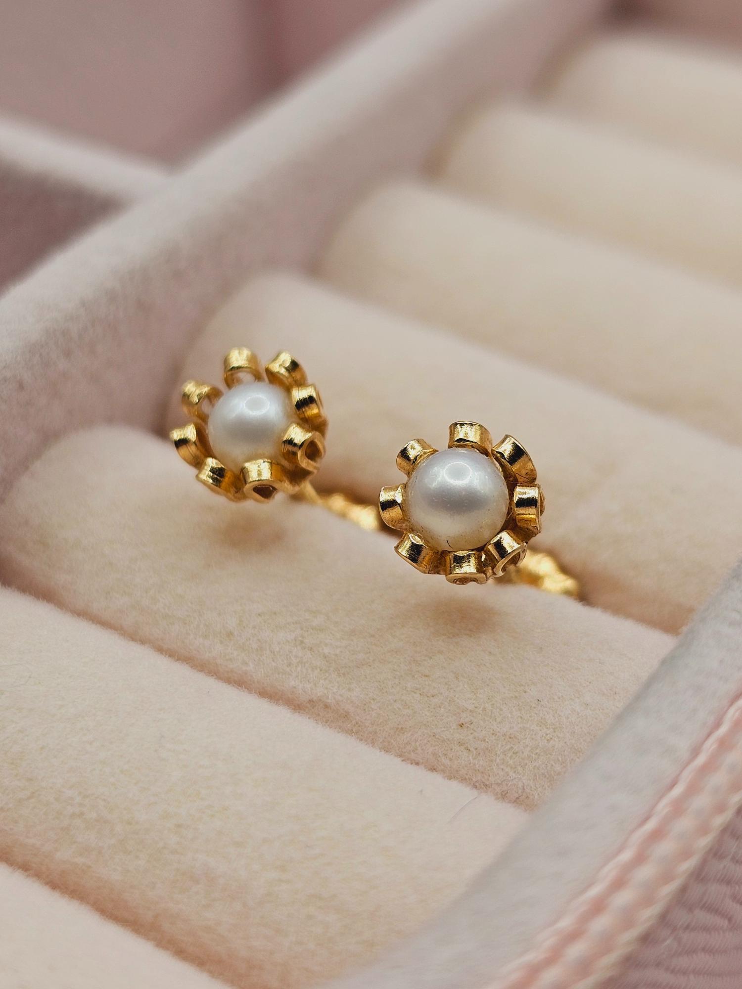 Aros perla cultivada cuello de payaso 6.5 cm 1.8 grs Oro 18k 1