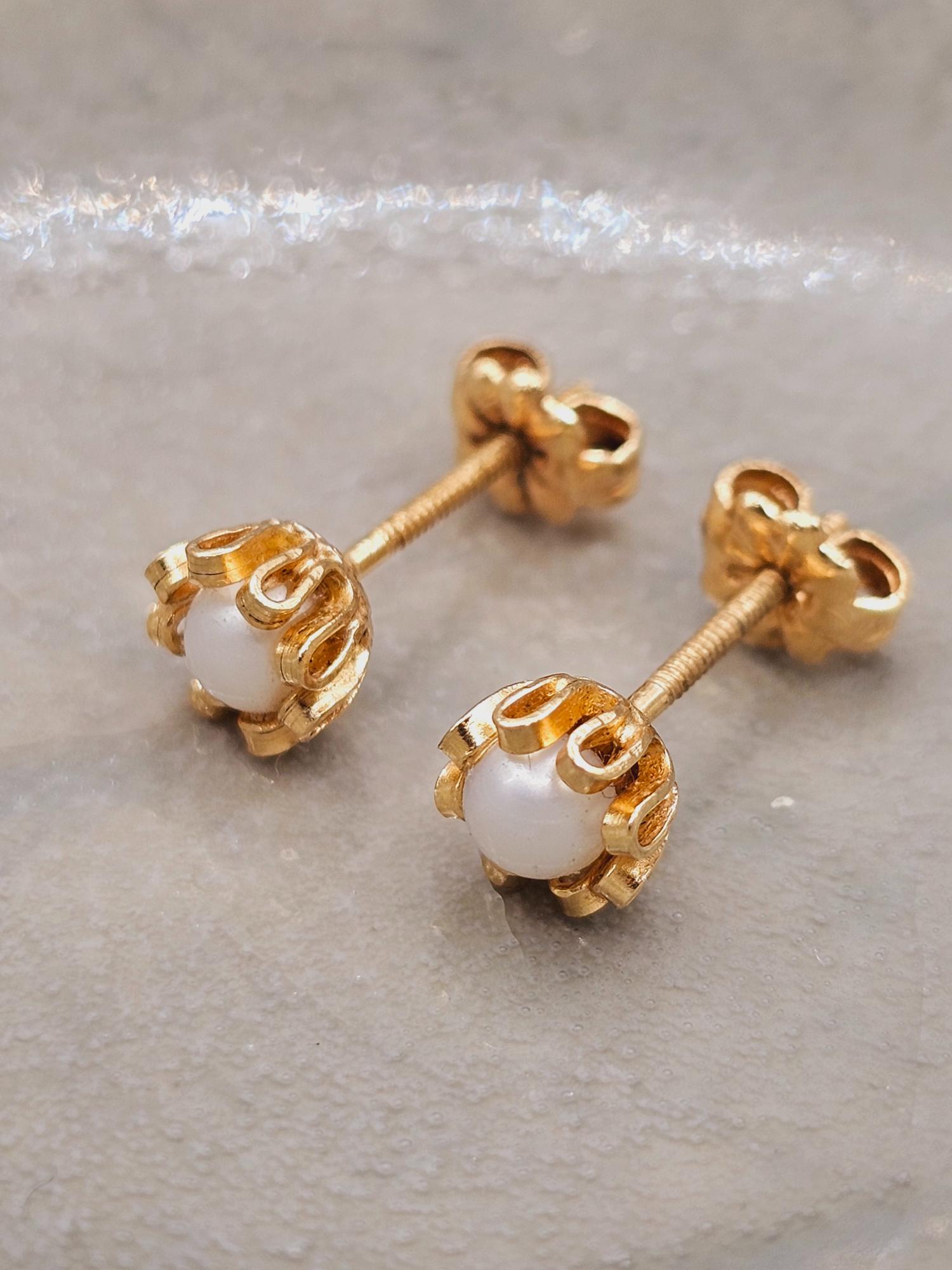 Aros perla cultivada cuello de payaso 6.5 cm 1.8 grs Oro 18k 5