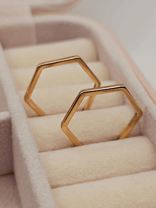 Aros hexagonales 2.2 cm 2.3 grs Oro 18k