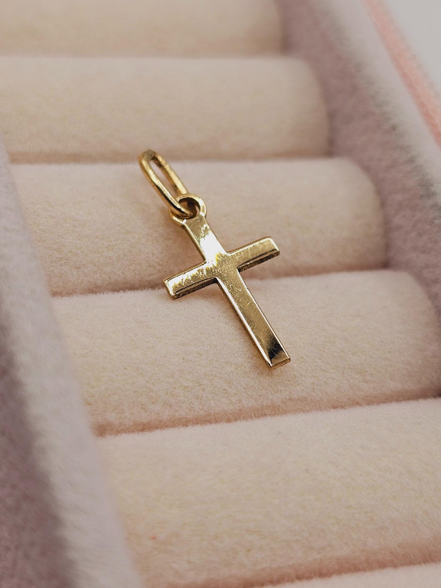 Colgante Cruz palito 2 cm 0.6 grs Oro 18k 3