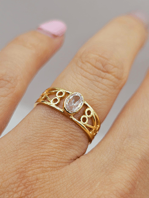 Anillo olimpo circones 2.6 grs Oro 18k