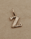 Colgante letra Z 1.6 cm 0.7 grs Oro 18k