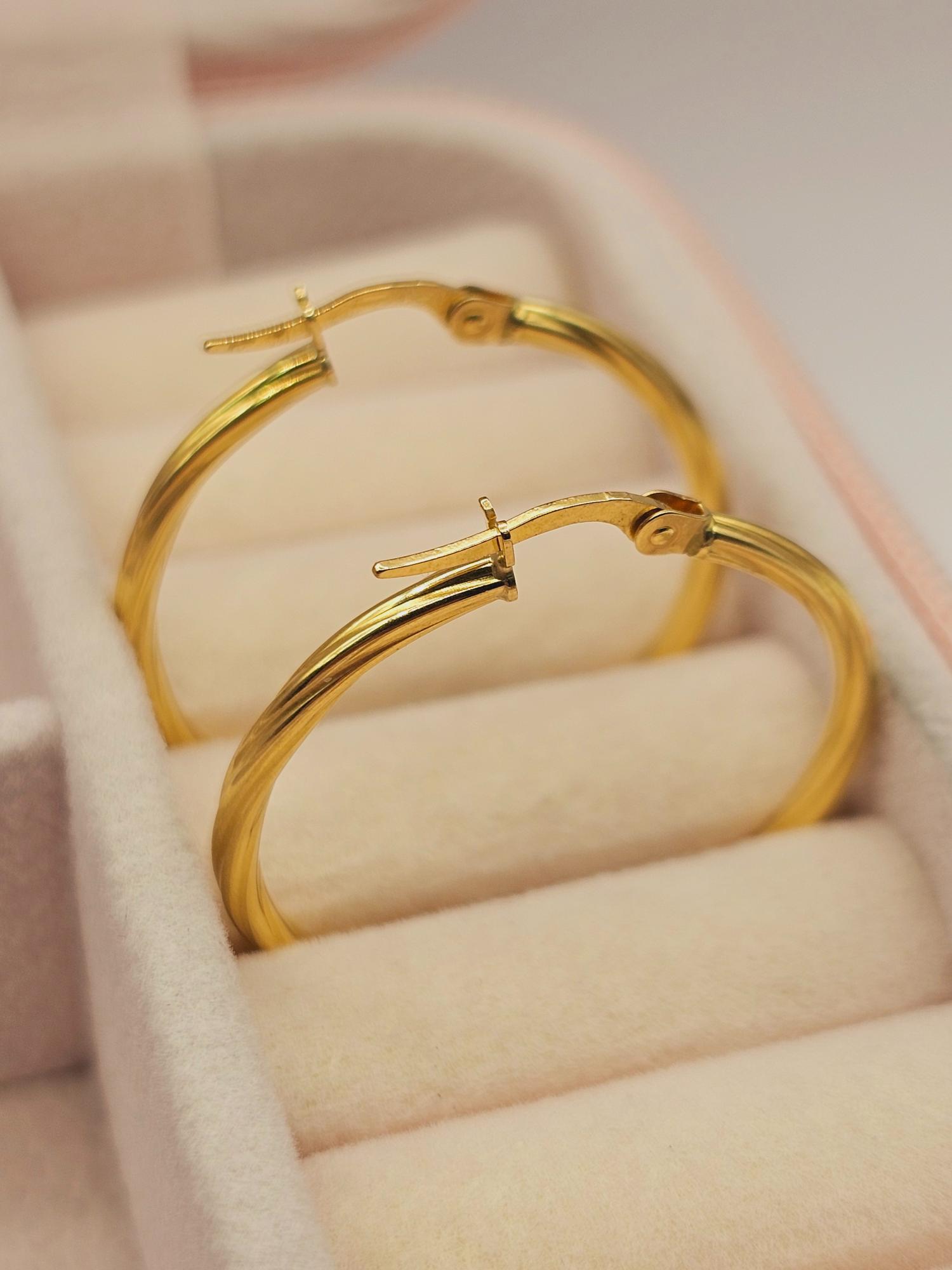 Aros argollas italianas 3 cm 2 grs oro 750 18k 2