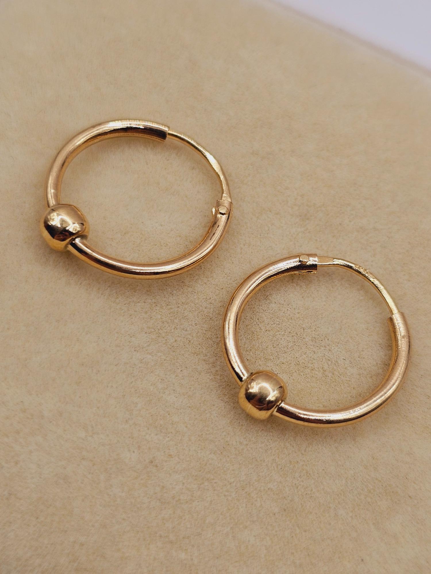 Aros argolla bolita 1.6 cm 1.5 grs Oro 18k 4