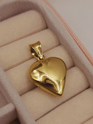 Colgante corazón inflado grande 3 cm 4.8 grs oro 18k