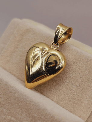 Colgante corazón inflado grande 3 cm 4.8 grs oro 18k
