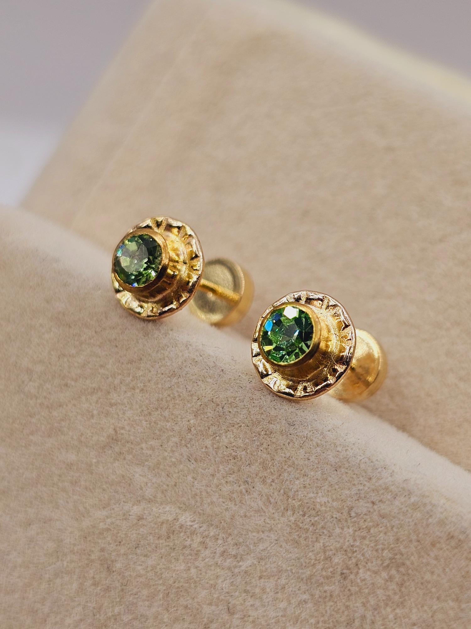 Aros abridores esmeralda 7 mm Oro 14k 3