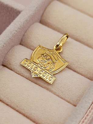 Colgante colo colo 2.1 cm 1.1 grs Oro 18k