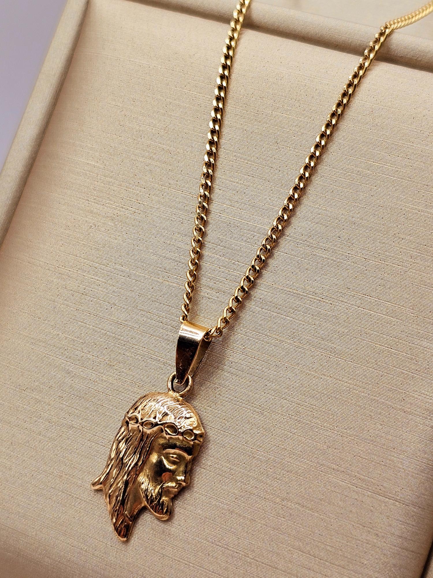 Conjunto cadena grumete 50 cm cristo 2.5 cm 6 grs Oro 18k 4