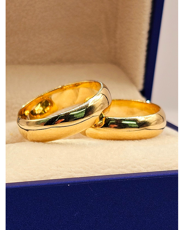 Argollas de matrimonio modelo inglés 6 mm 14 grs Oro 18k