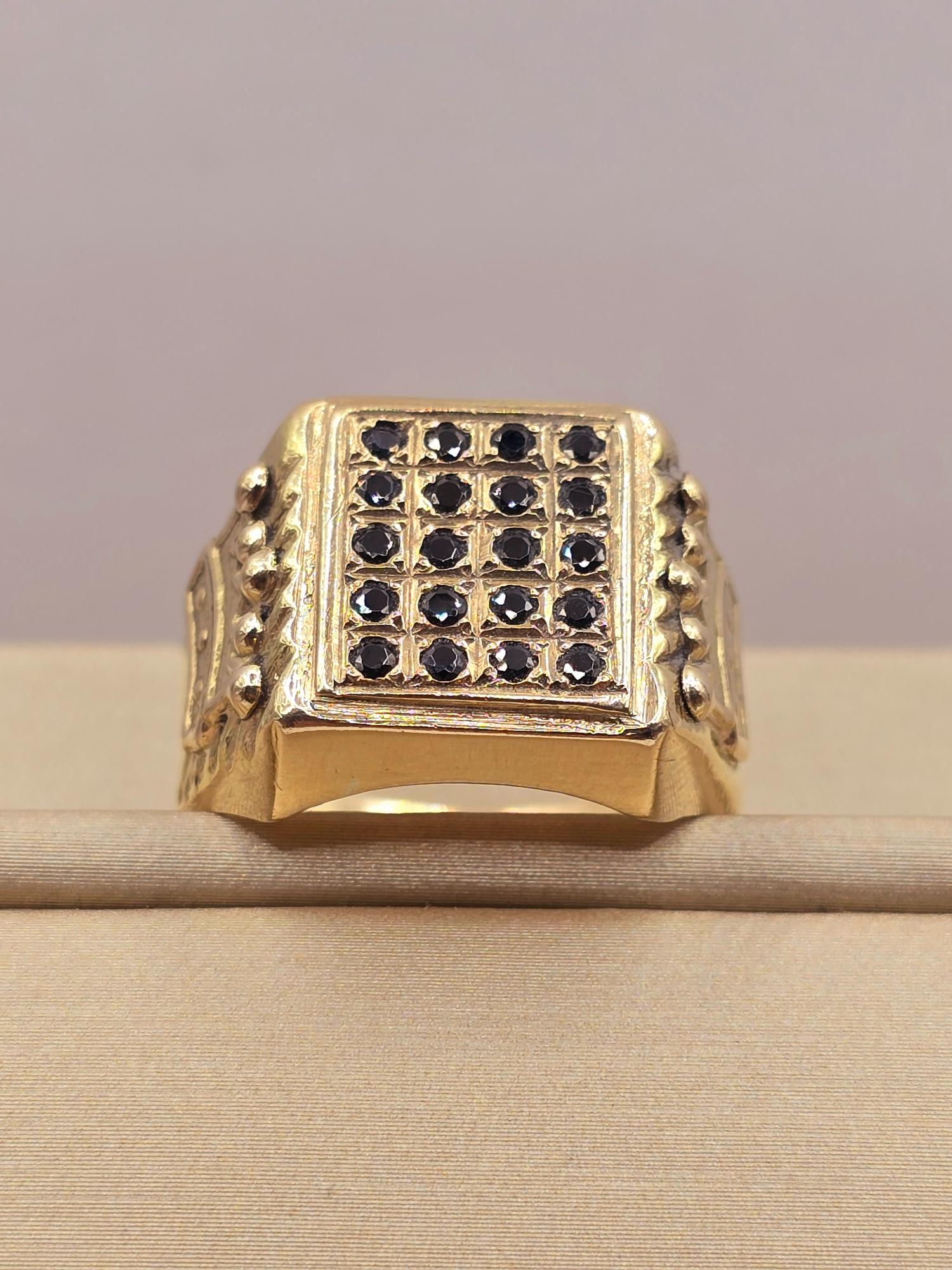 Anillo sello corona onix 11 grs Oro 18k 3