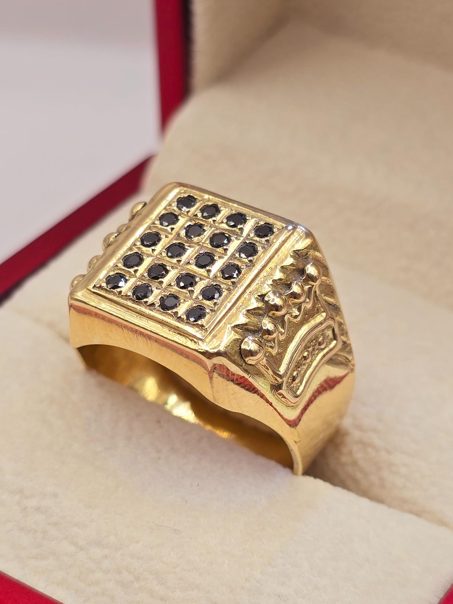 Anillo sello corona onix 11 grs Oro 18k 1