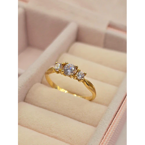 Anillo princesa 3 grs Oro 18k